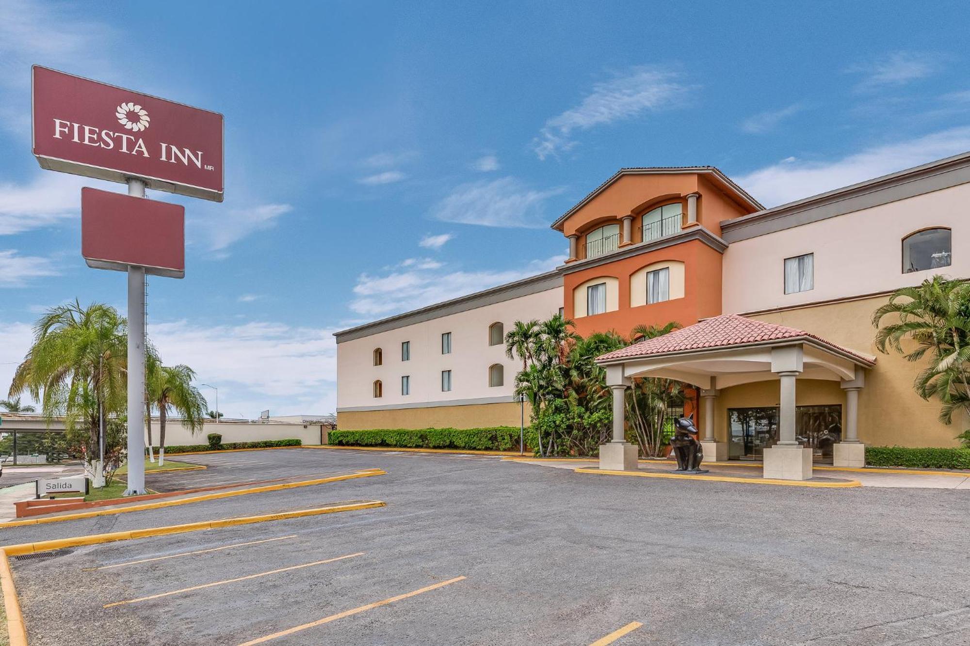 Fiesta Inn Colima Exterior photo